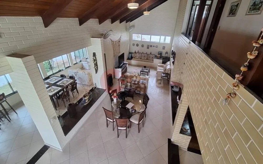 Casa, 5 quartos, 230 m² - Foto 9