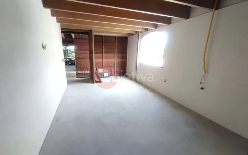 Casa, 3 quartos, 250 m² - Foto 12