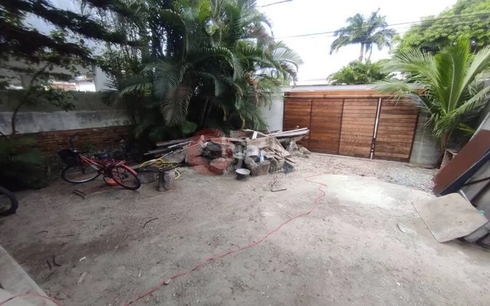 Casa, 3 quartos, 250 m² - Foto 15