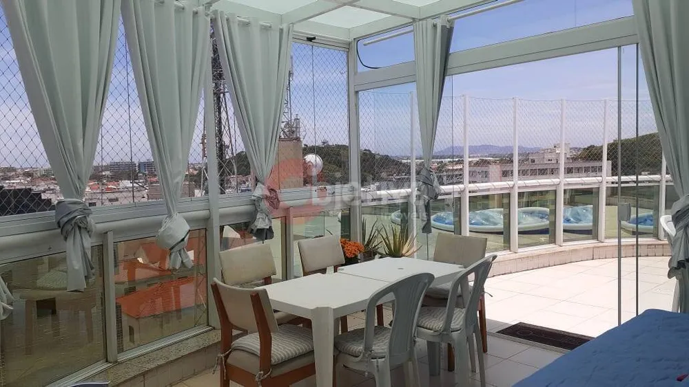Cobertura, 3 quartos, 220 m² - Foto 1