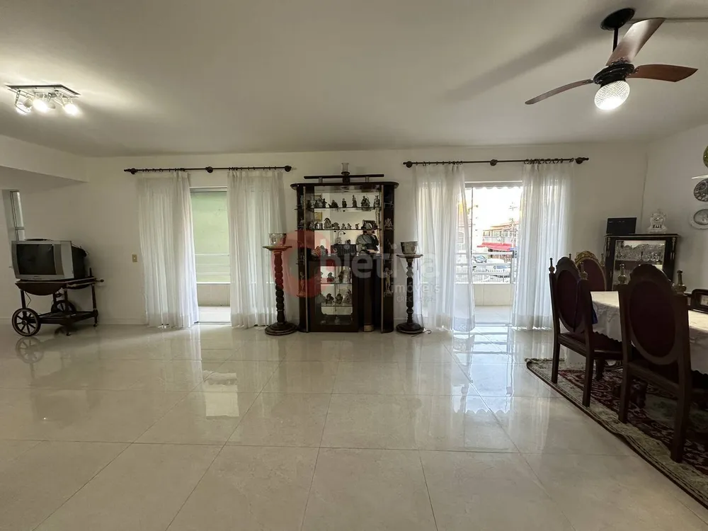 Apartamento, 3 quartos, 173 m² - Foto 1