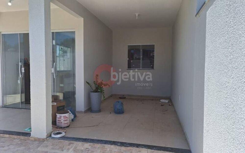 Casa à venda com 2 quartos, 65m² - Foto 3