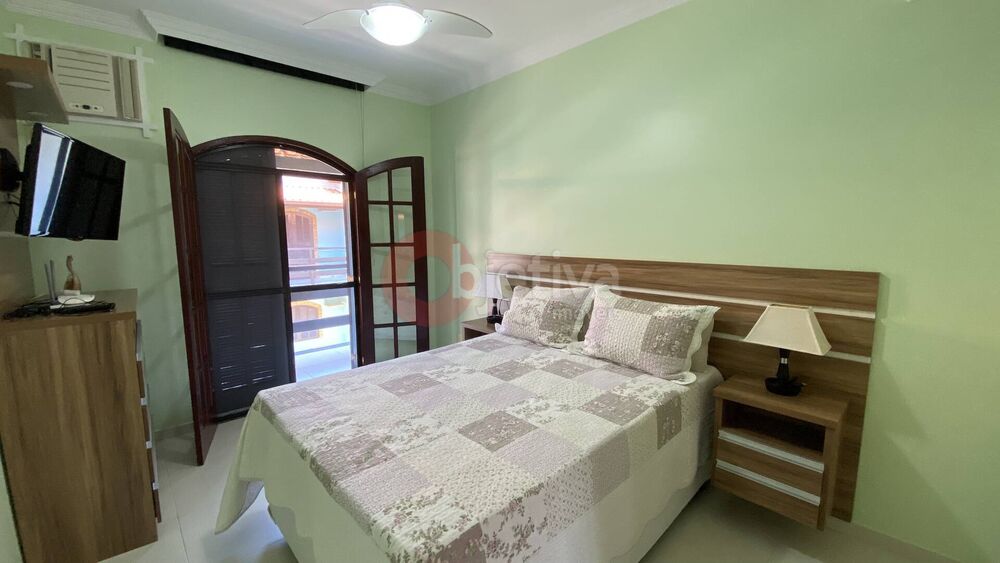 Casa à venda com 3 quartos, 250m² - Foto 7