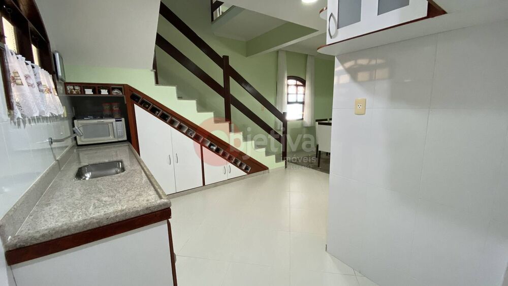 Casa, 3 quartos, 250 m² - Foto 6