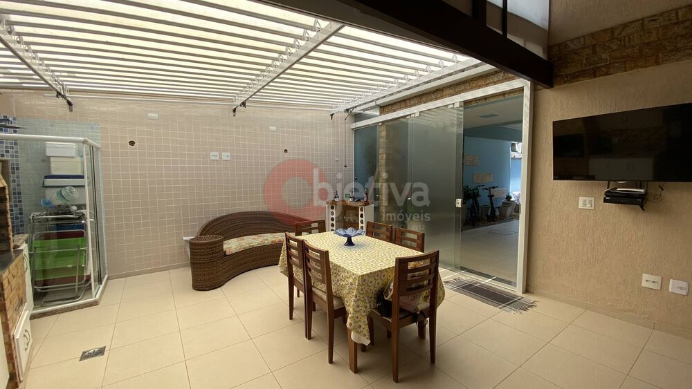 Casa, 3 quartos, 250 m² - Foto 2