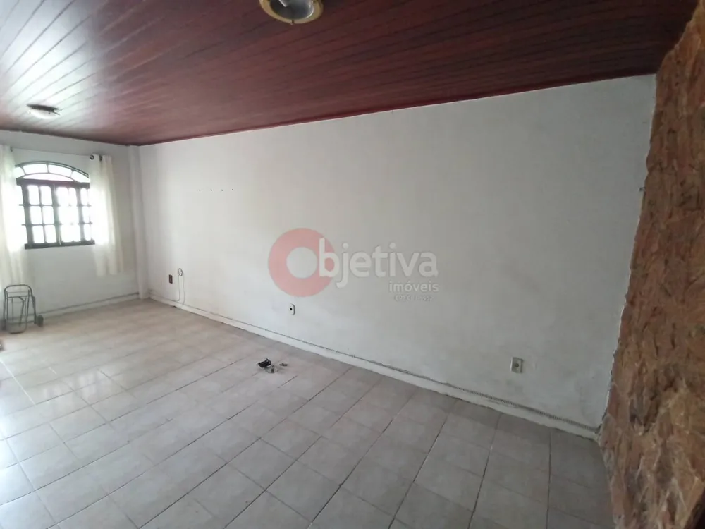 Casa, 5 quartos, 200 m² - Foto 3