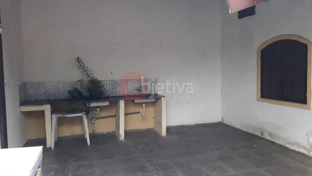 Casa, 4 quartos, 150 m² - Foto 2