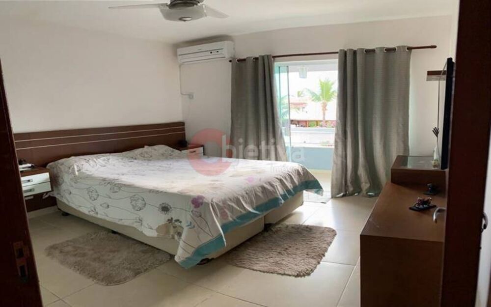Casa à venda com 4 quartos, 102m² - Foto 2