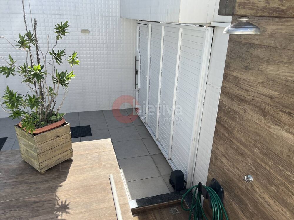 Casa à venda com 3 quartos, 158m² - Foto 5