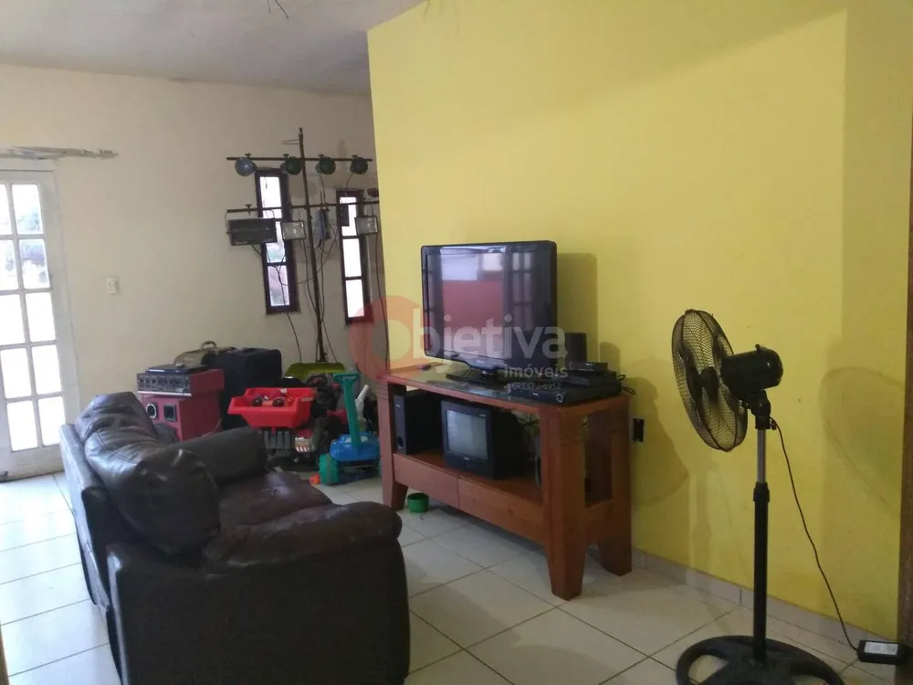 Casa, 6 quartos, 280 m² - Foto 2
