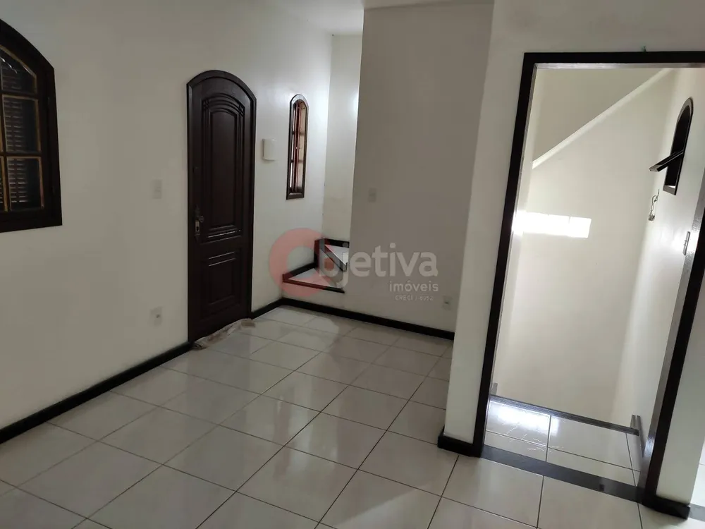 Casa, 2 quartos, 207 m² - Foto 2