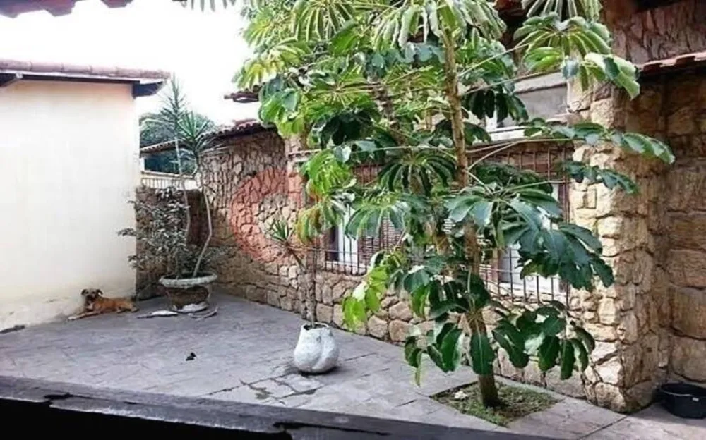 Casa, 8 quartos, 1346 m² - Foto 1