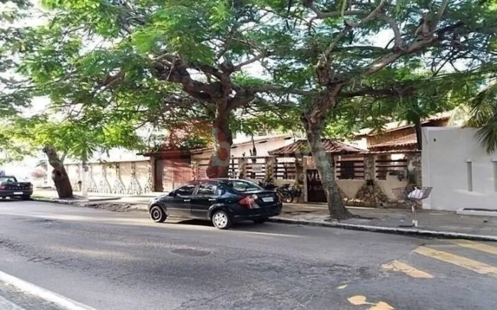 Casa, 8 quartos, 1346 m² - Foto 17