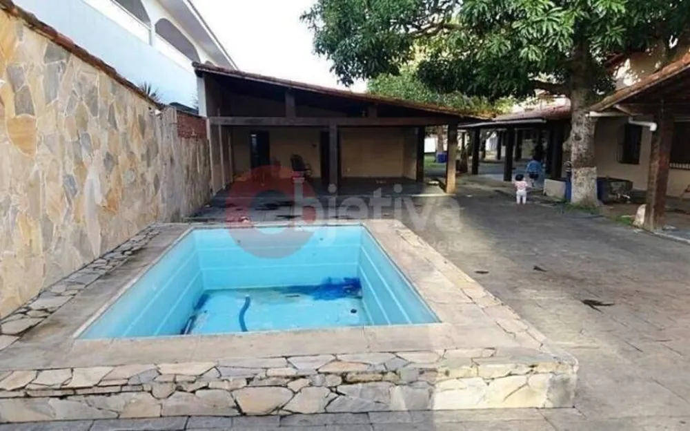 Casa, 8 quartos, 1346 m² - Foto 16