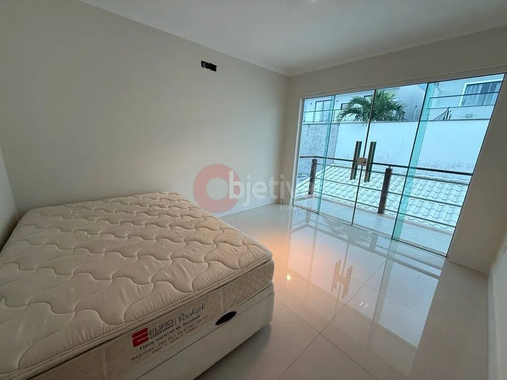 Casa, 4 quartos, 250 m² - Foto 19