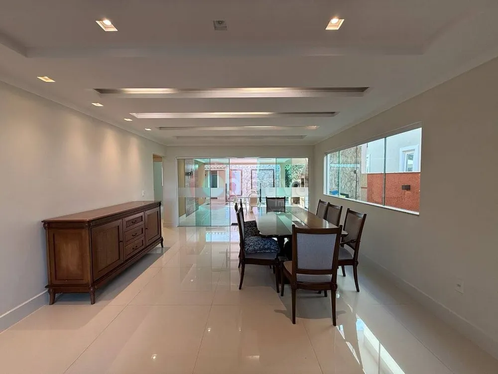 Casa, 4 quartos, 250 m² - Foto 15