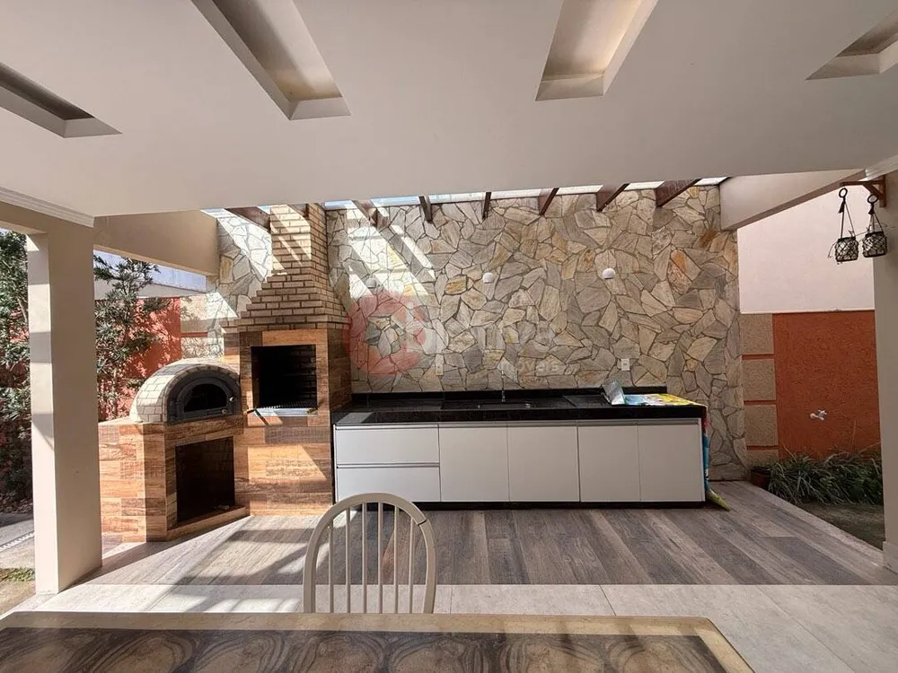 Casa, 4 quartos, 250 m² - Foto 6