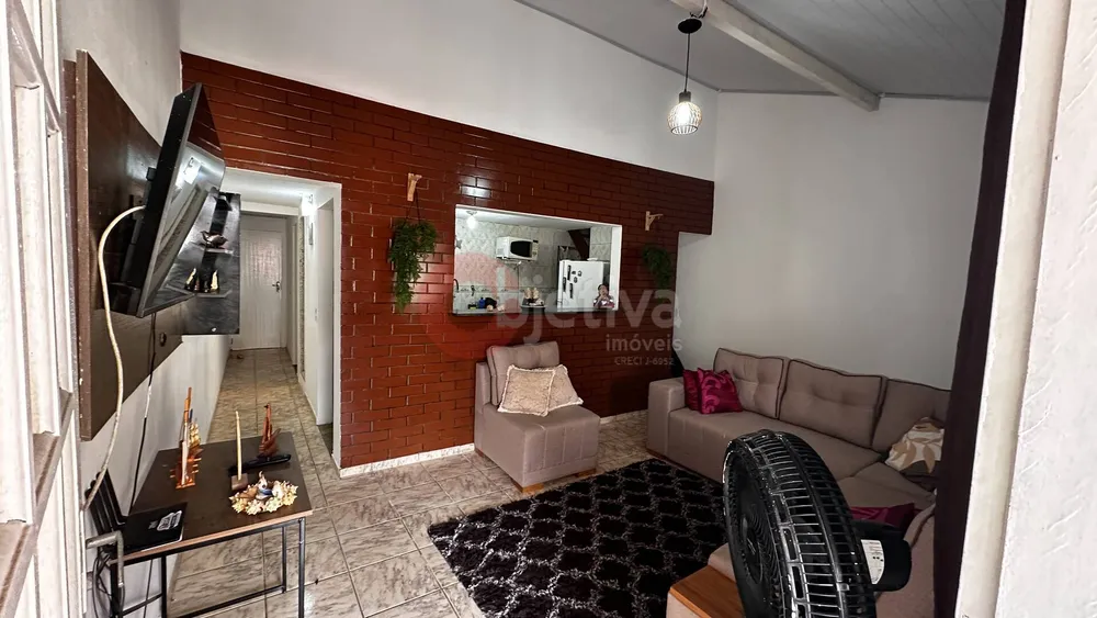 Casa, 2 quartos, 80 m² - Foto 1