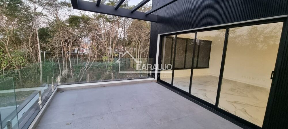 Casa de Condomínio à venda com 3 quartos, 459m² - Foto 2