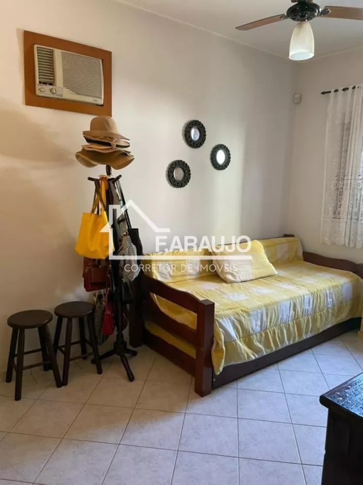 Casa à venda com 4 quartos, 270m² - Foto 5