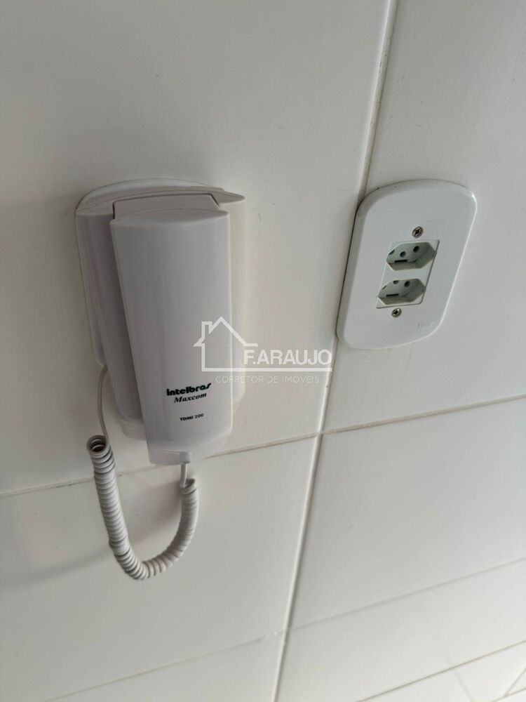 Apartamento para alugar com 2 quartos, 57m² - Foto 3