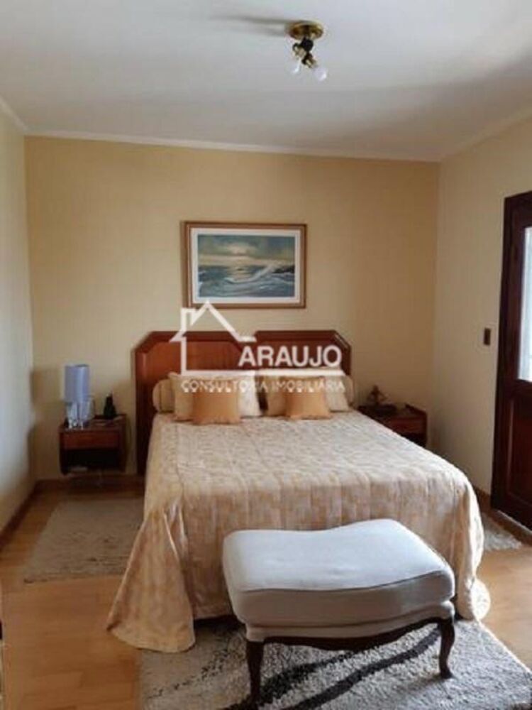 Casa de Condomínio à venda com 4 quartos, 428m² - Foto 4