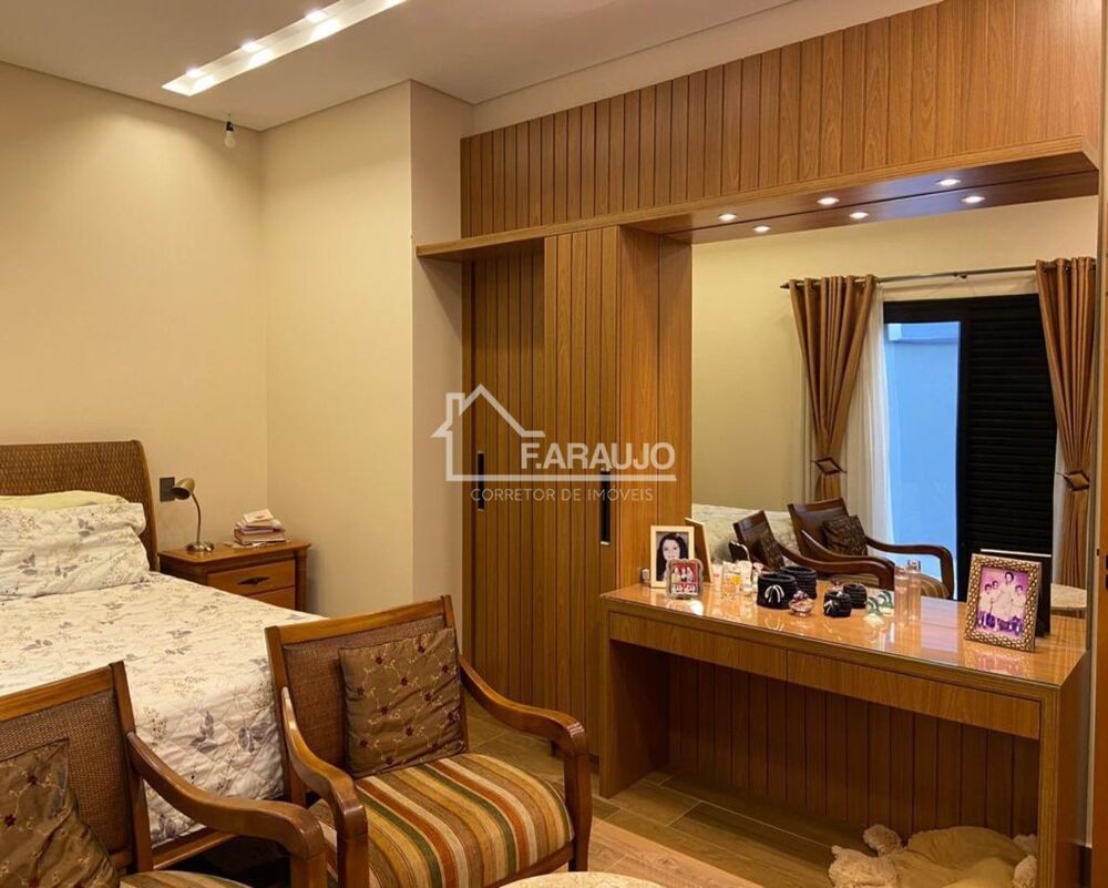 Casa de Condomínio à venda com 3 quartos, 220m² - Foto 5