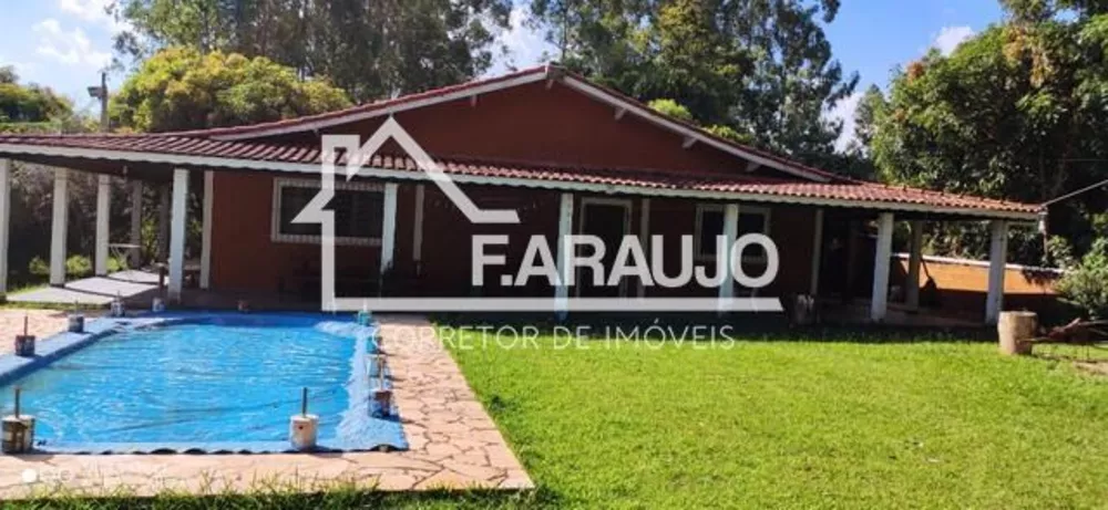 Chácara, 3 quartos, 5250 m² - Foto 1