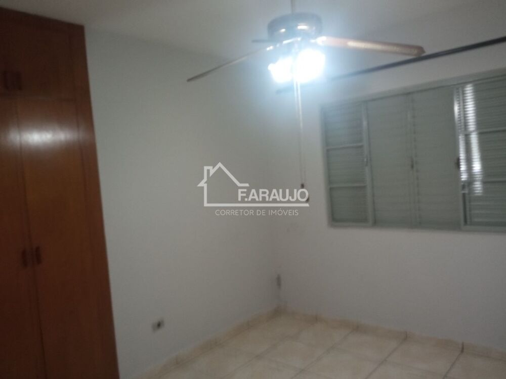 Casa, 4 quartos, 225 m² - Foto 6