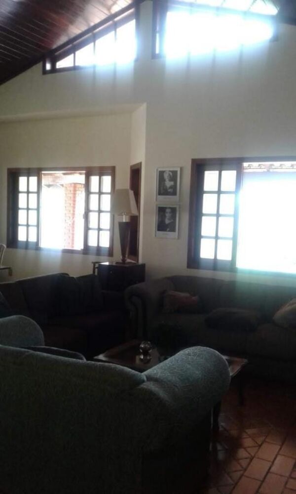 Chácara à venda com 3 quartos, 424m² - Foto 4