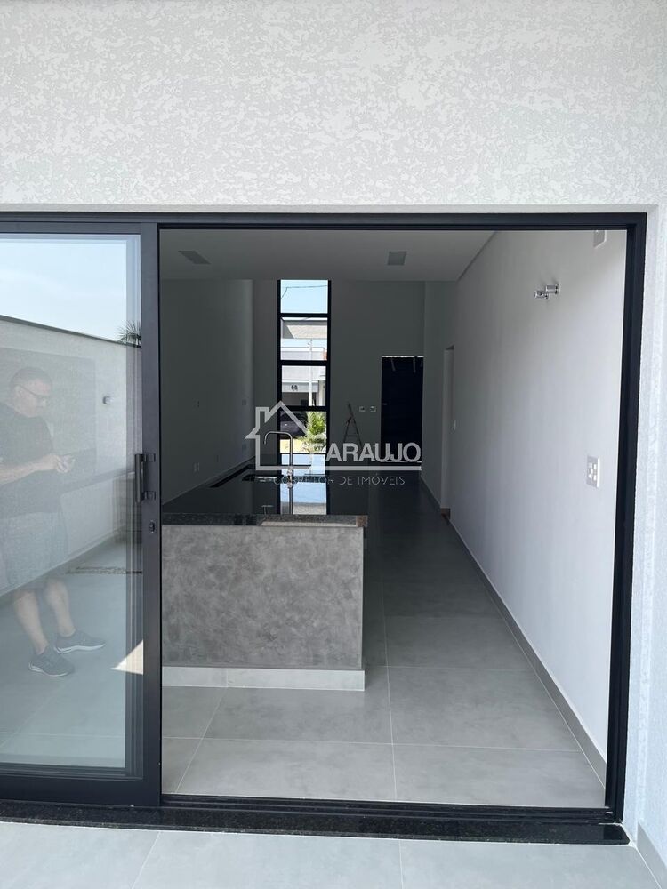 Casa de Condomínio à venda com 3 quartos, 144m² - Foto 4