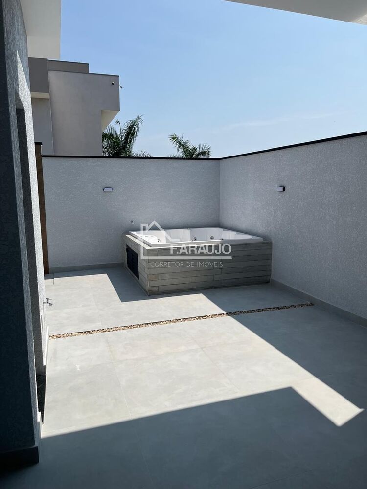 Casa de Condomínio à venda com 3 quartos, 144m² - Foto 2
