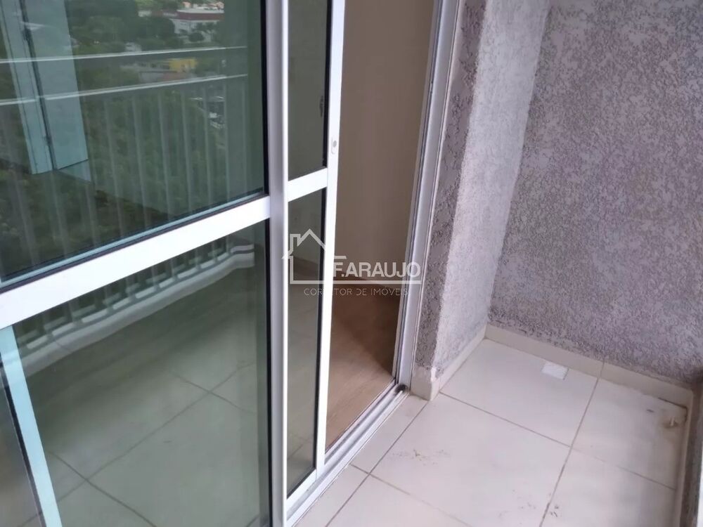Apartamento à venda com 2 quartos, 60m² - Foto 2