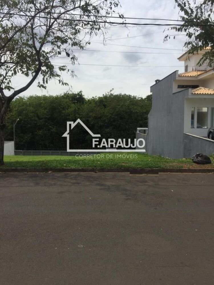 Loteamento e Condomínio, 300 m² - Foto 1