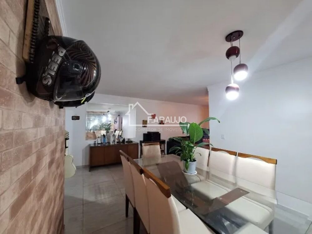Apartamento para alugar com 3 quartos, 119m² - Foto 4