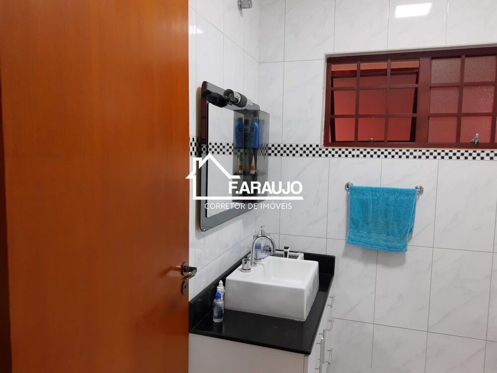 Casa, 3 quartos, 304 m² - Foto 4
