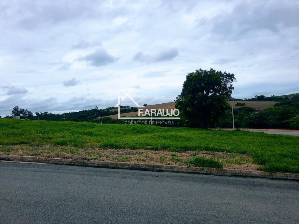 Loteamento e Condomínio, 329 m² - Foto 1