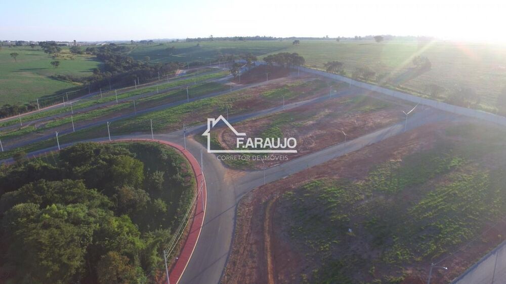 Loteamento e Condomínio, 329 m² - Foto 4