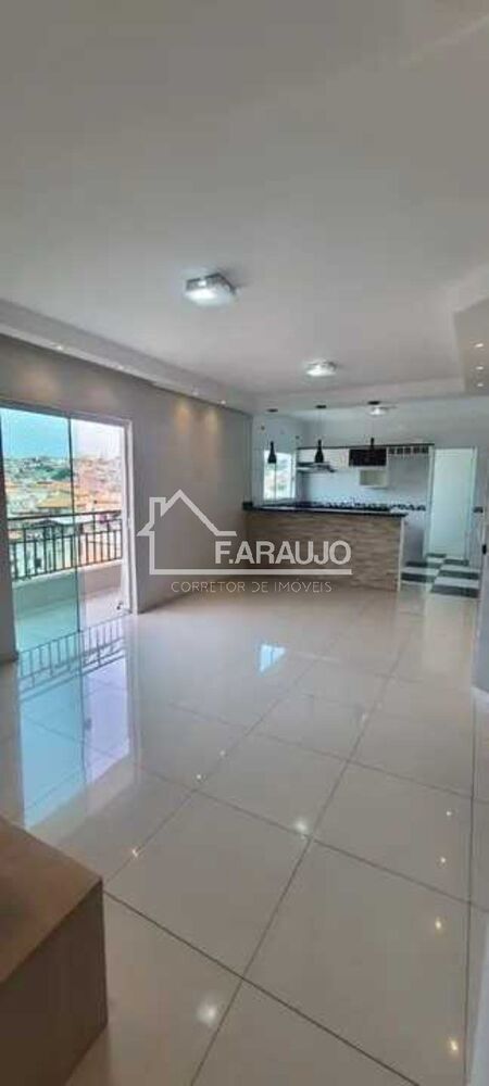 Apartamento à venda com 2 quartos, 70m² - Foto 4