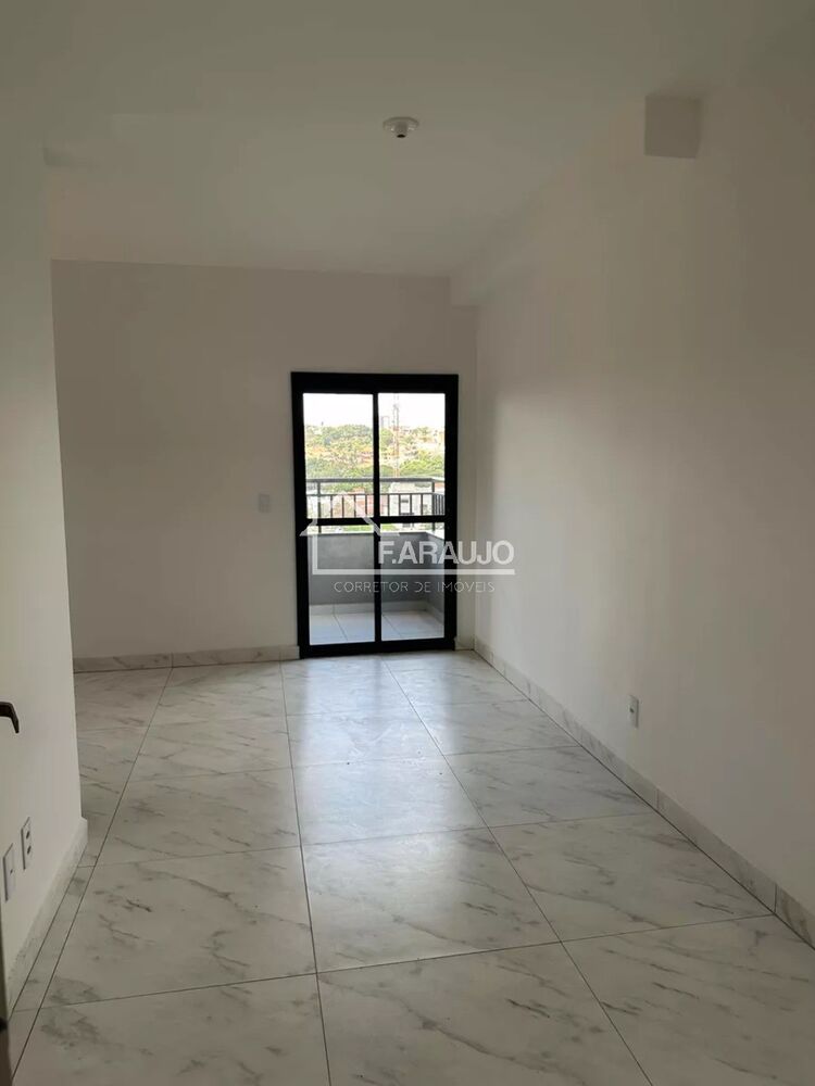 Apartamento à venda com 2 quartos, 57m² - Foto 2