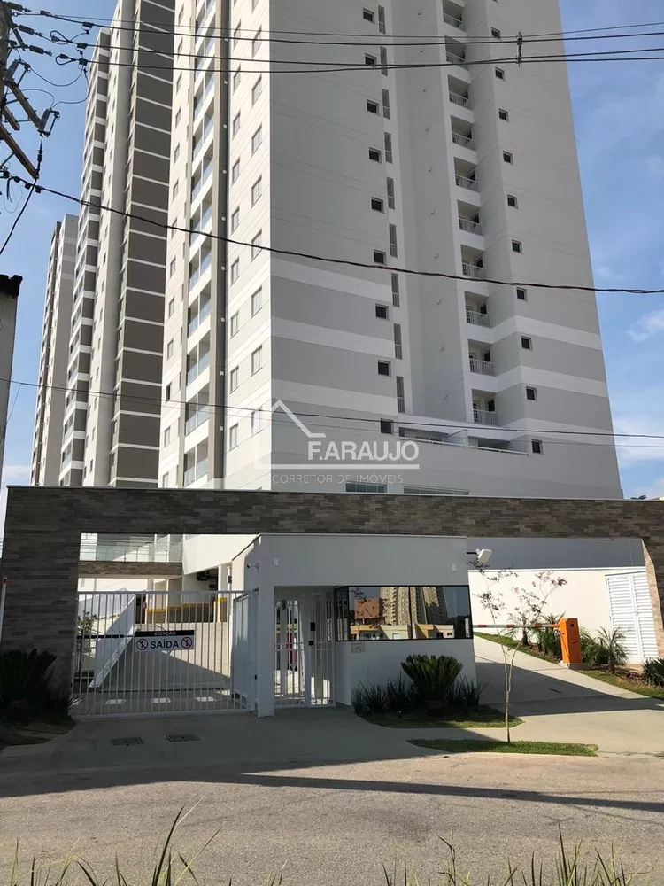 Apartamento à venda com 2 quartos, 73m² - Foto 1