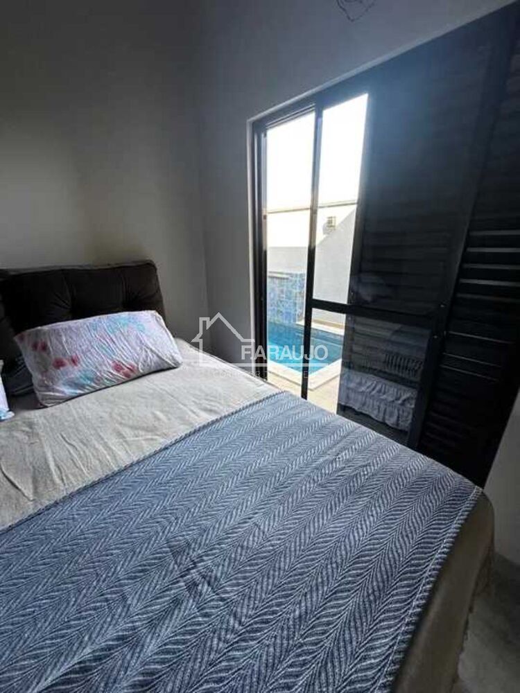 Casa de Condomínio à venda com 3 quartos, 125m² - Foto 2