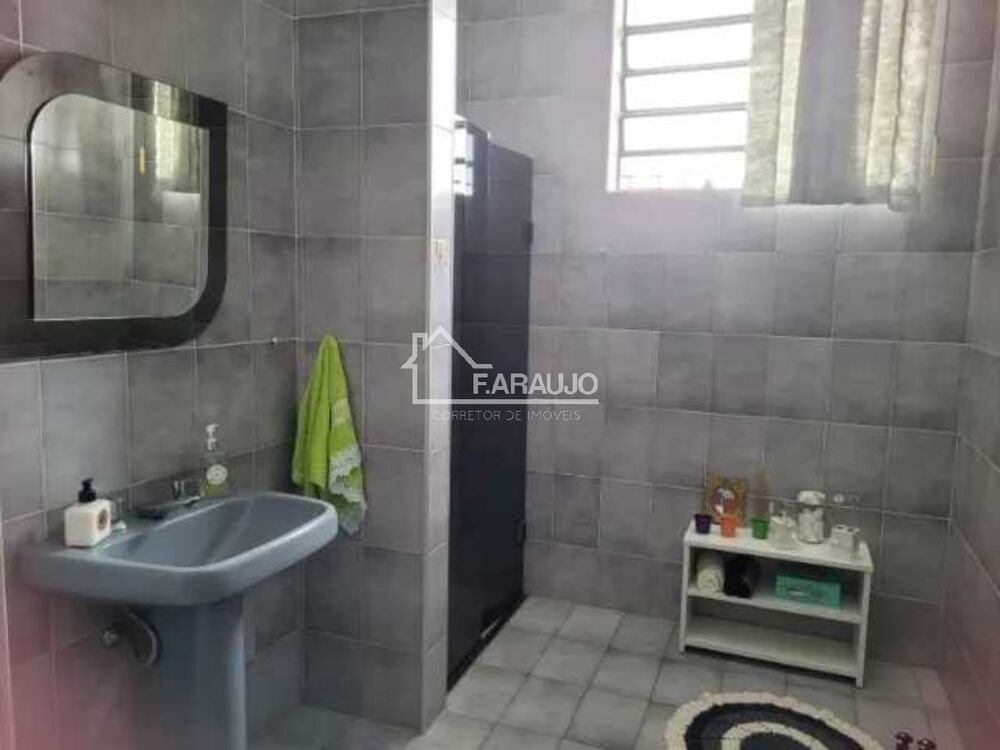 Casa, 3 quartos, 285 m² - Foto 8