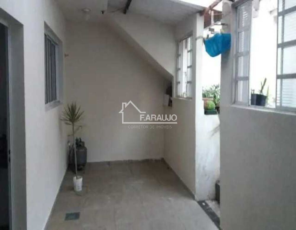 Casa à venda com 5 quartos, 199m² - Foto 8