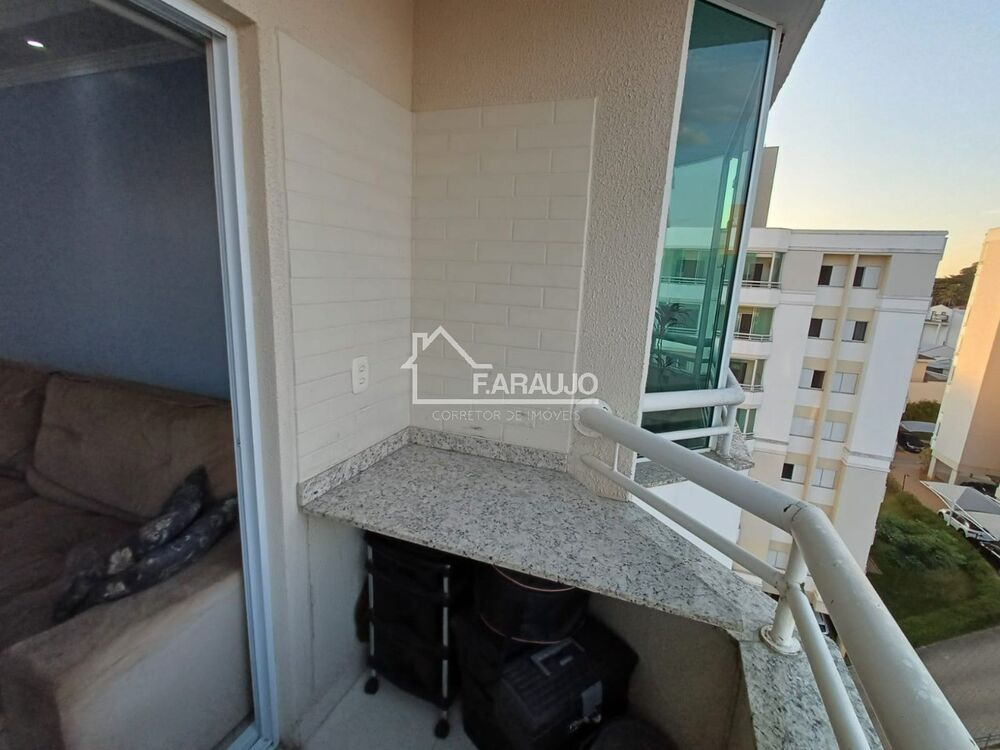 Apartamento à venda com 3 quartos, 80m² - Foto 3