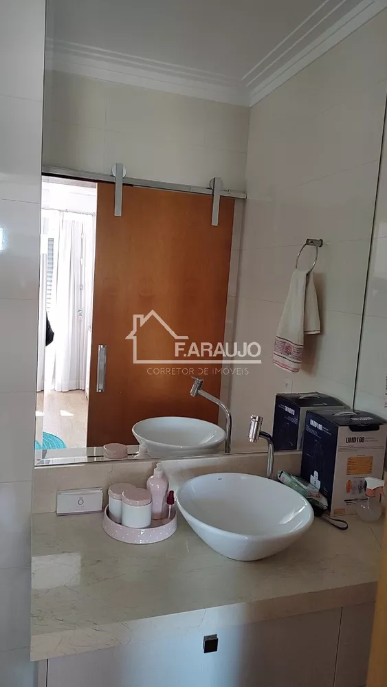 Casa de Condomínio à venda com 3 quartos, 274m² - Foto 16