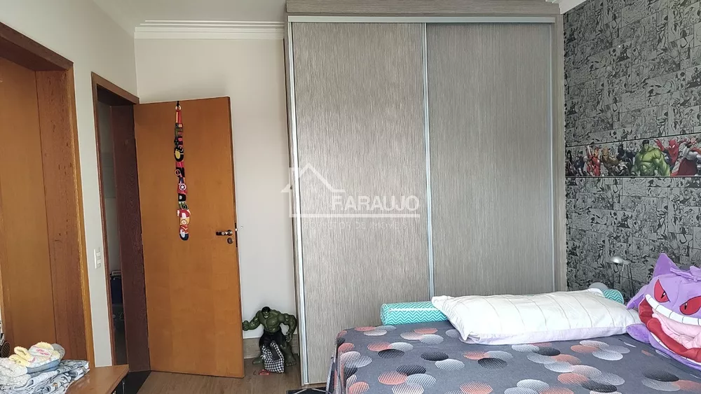 Casa de Condomínio à venda com 3 quartos, 274m² - Foto 10