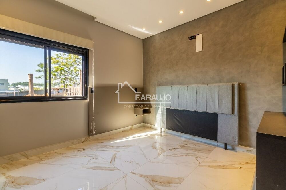 Casa de Condomínio para alugar com 3 quartos, 460m² - Foto 7