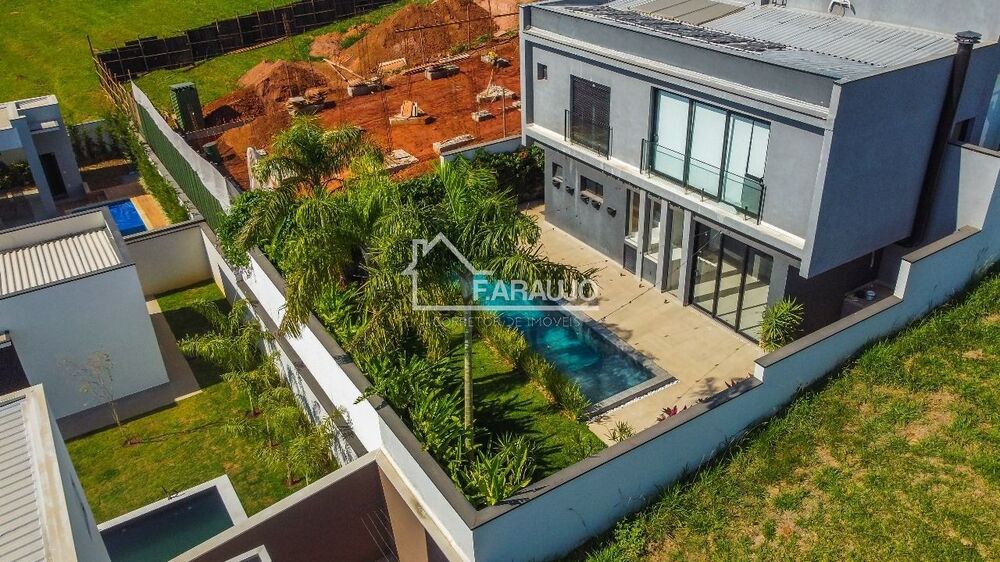 Casa de Condomínio para alugar com 3 quartos, 460m² - Foto 2