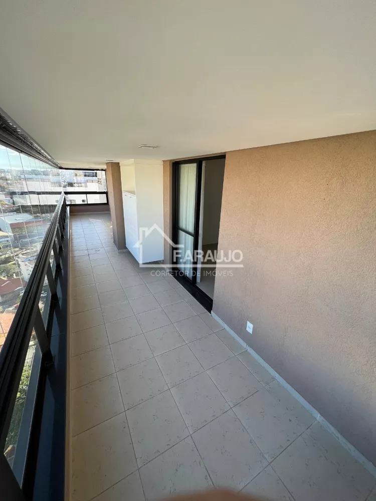 Cobertura à venda com 3 quartos, 244m² - Foto 2